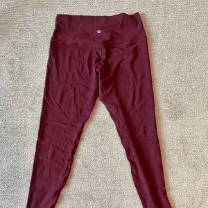 Lulu lemon ankle leggings. Dark red/ burgundy. Never worn.